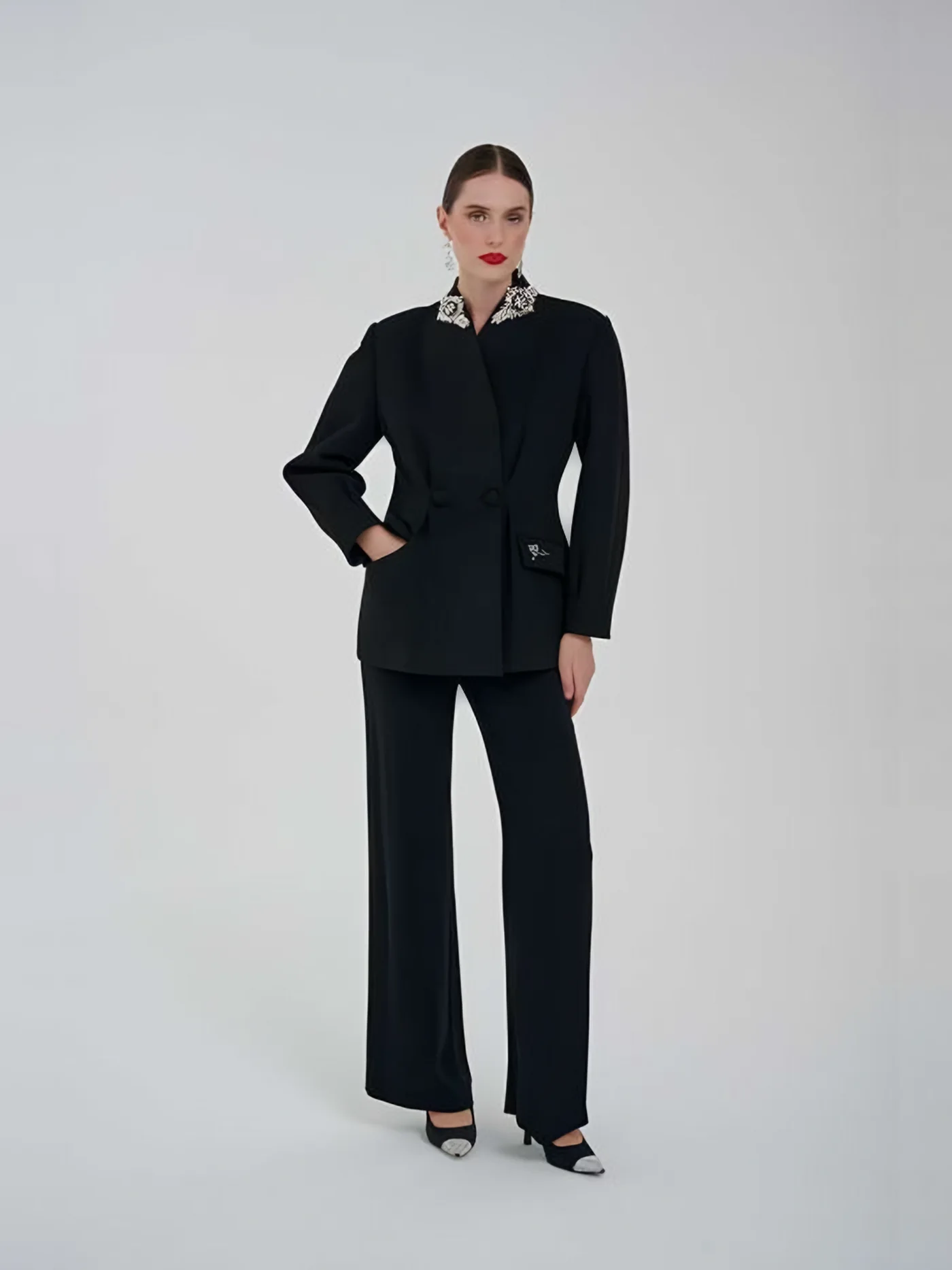 Stone Collar Belted Jacket — BALIZZA
