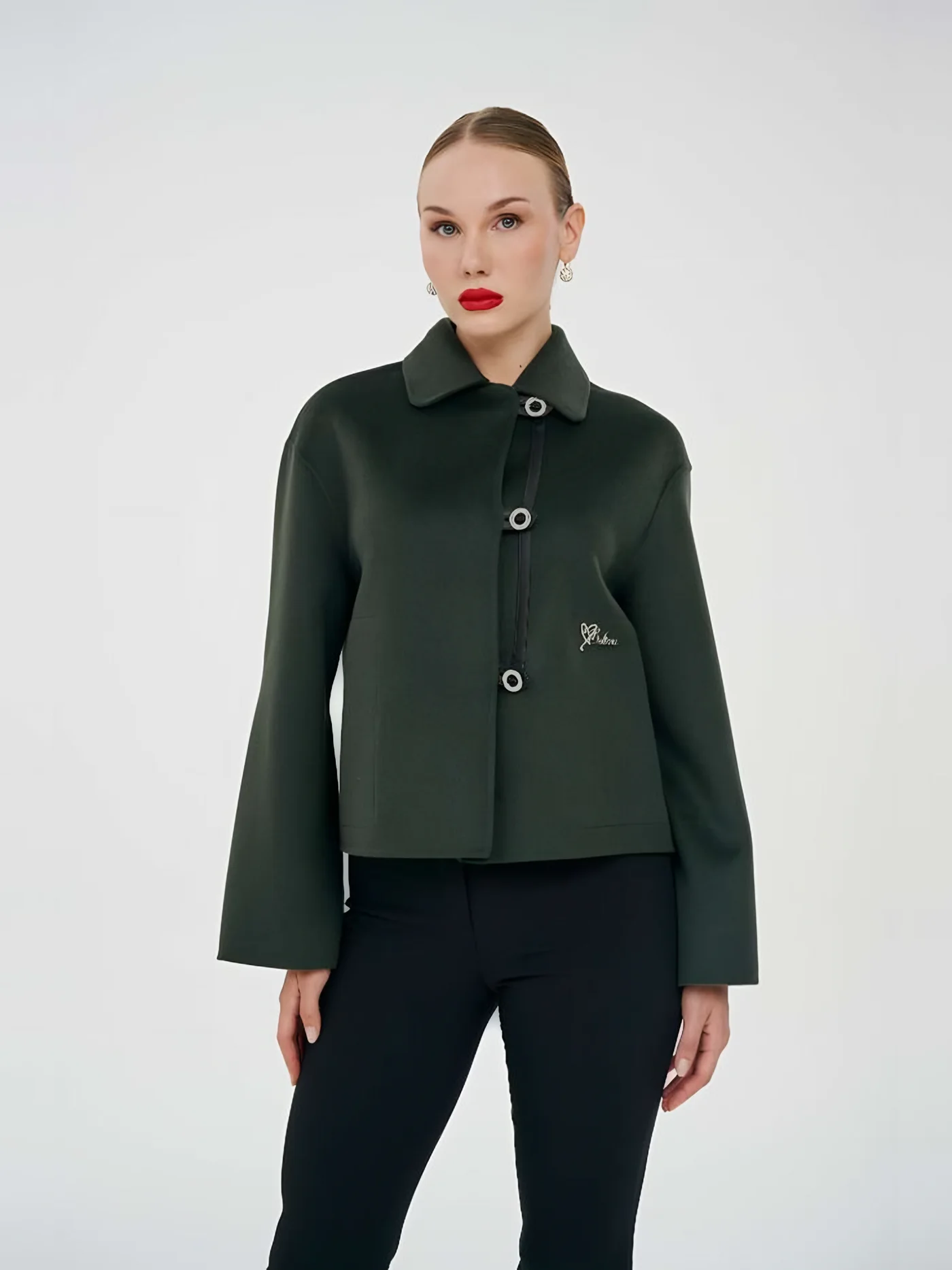 Buttoned Short Coat — BALIZZA