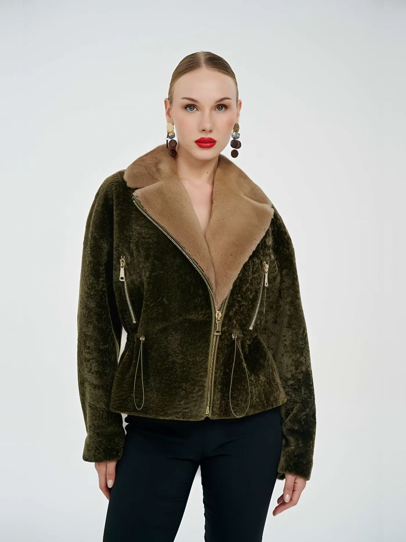 Fur-Collar Zip Plush Jacket — 模特身着 · 1/1