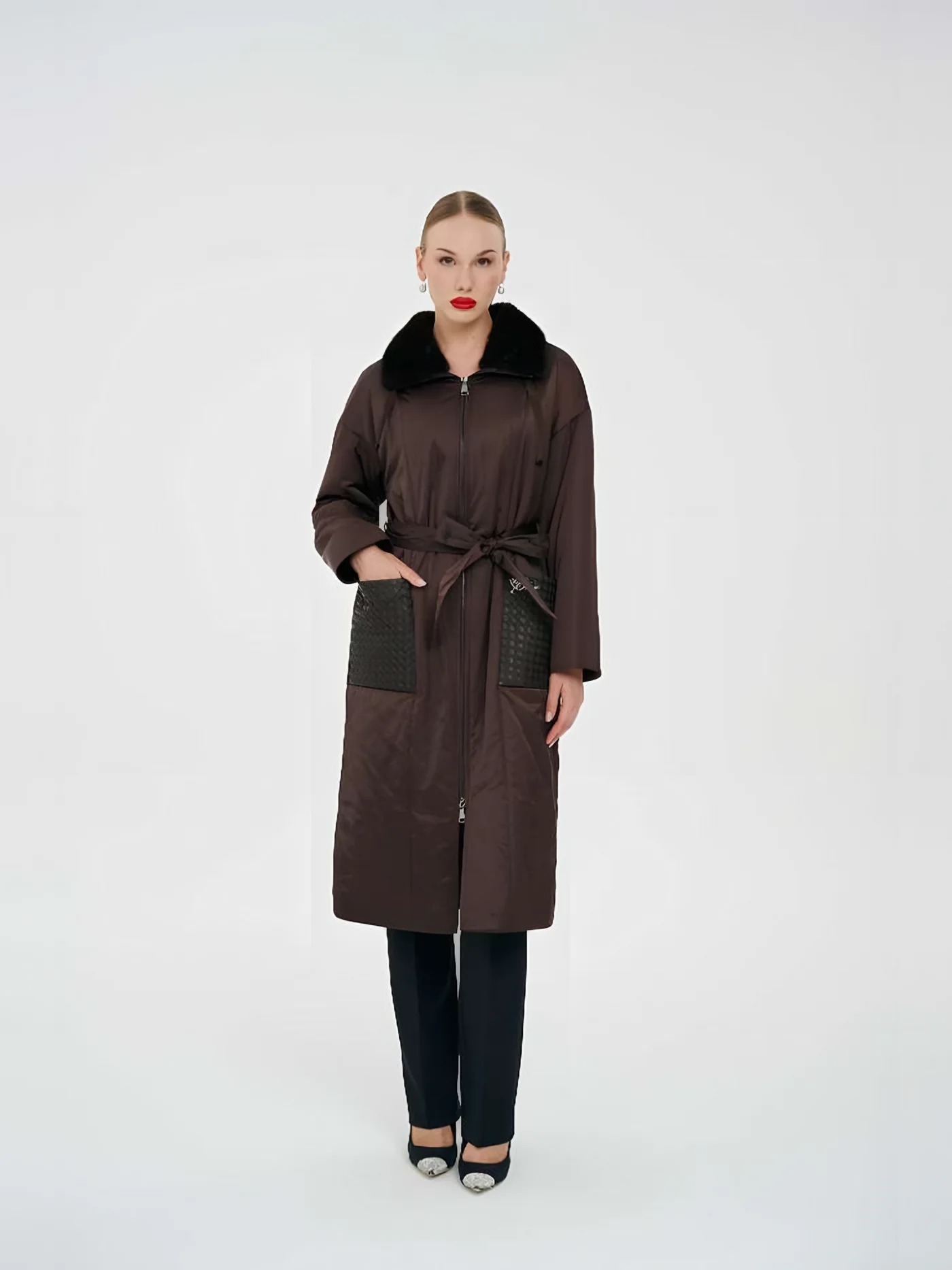 Fur-Collar Leather-Pocket Quilted Coat — 模特身着 · 1/1
