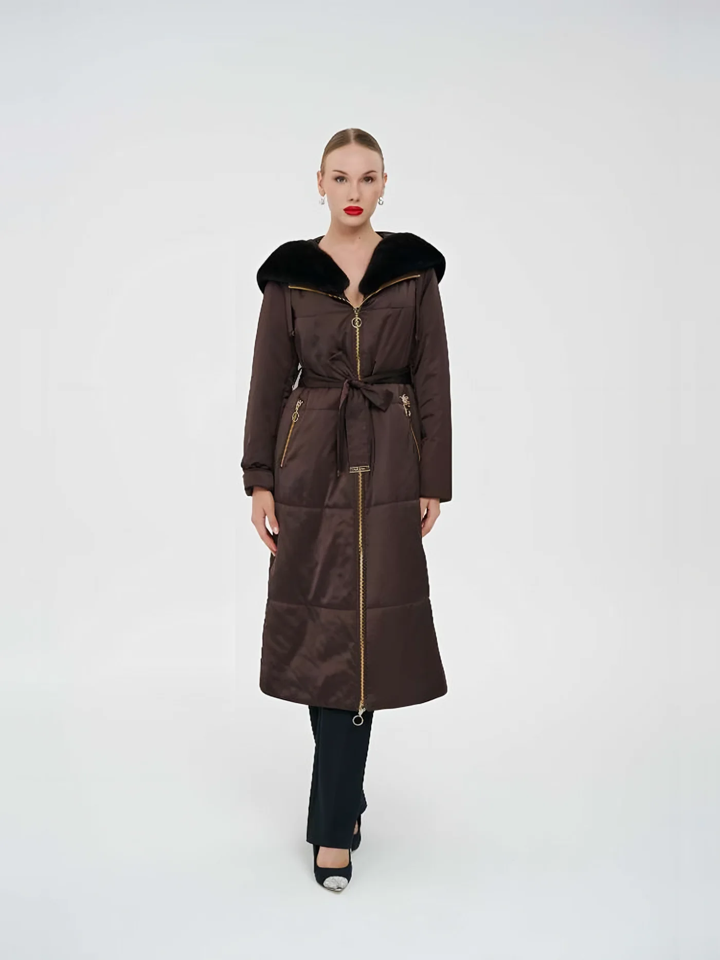 Fur-Hooded Belted Quilted Coat — модель в · 1/1